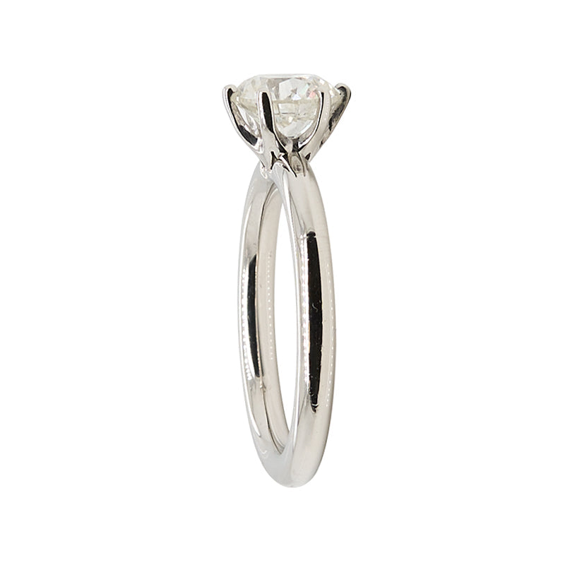 Round Brilliant Ring