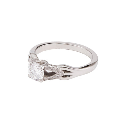 Brilliant Round Diamond Ring With Split Shank