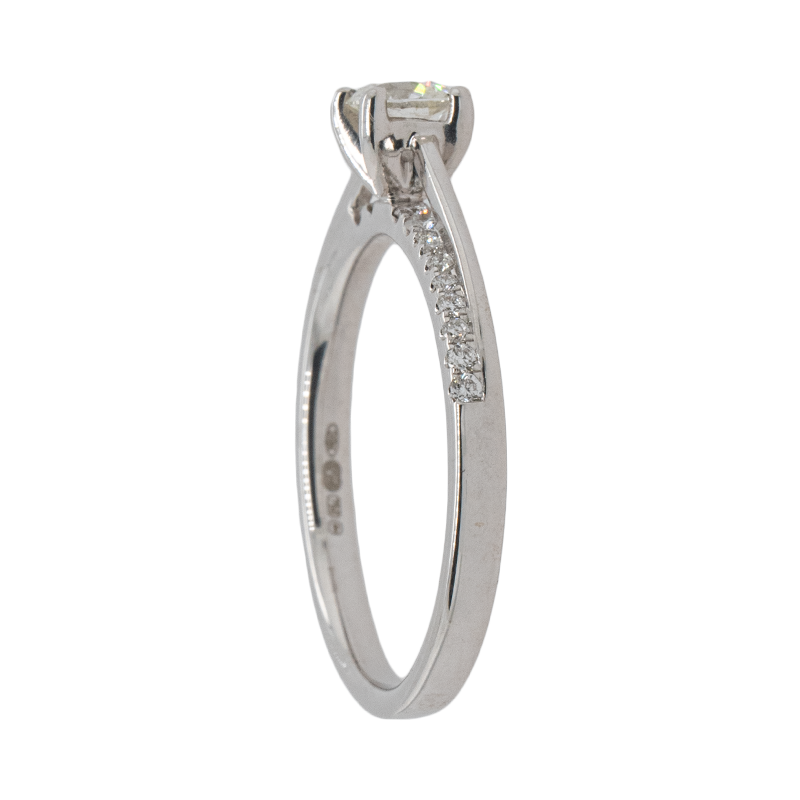 Round Brilliant Platinum