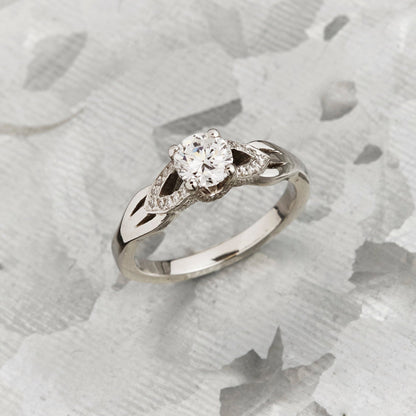 Brilliant Round Diamond Ring With Split Shank